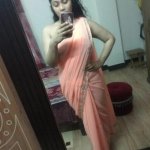 desi saree bra remove selfie image