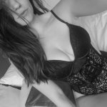 cjella sexy nude photos