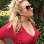 rebel wilson topless