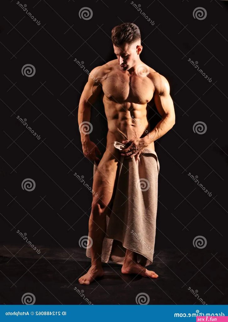 naked-muscular-man.jpg