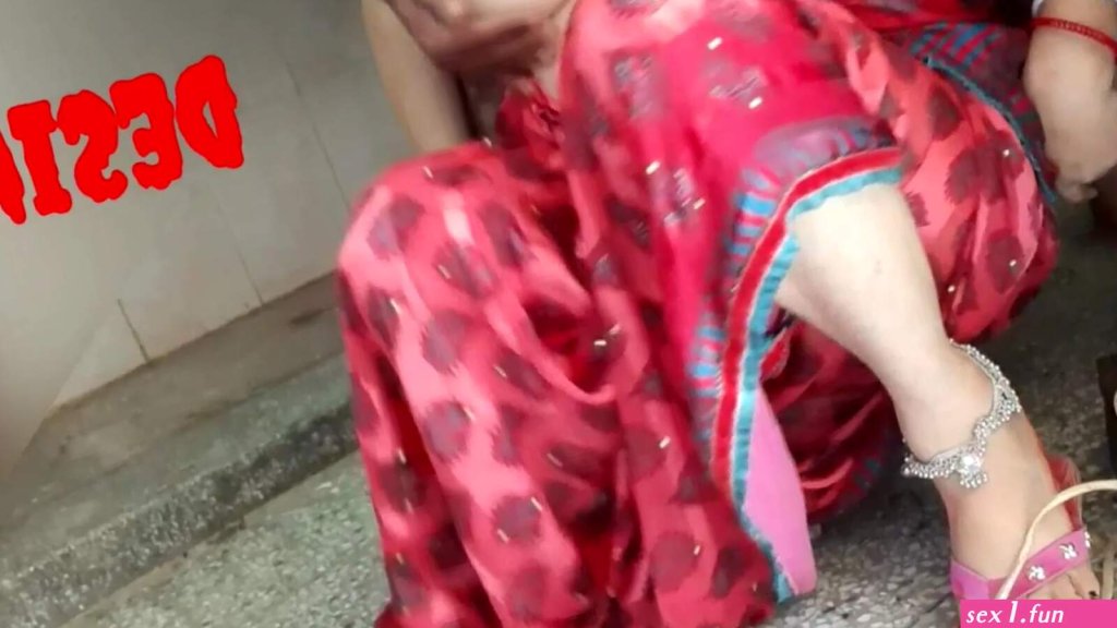 desi-sucking.jpg