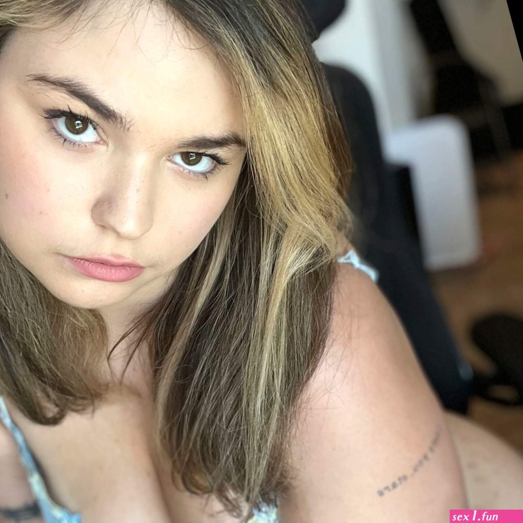 sydnidupre-nude.jpg