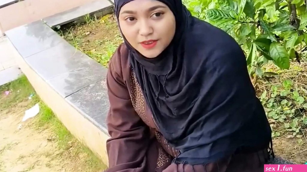 muslim-pornstar.jpg