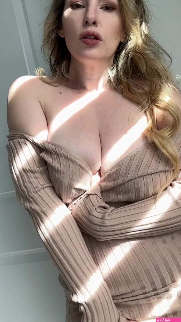 emllouise-nude-433.jpg